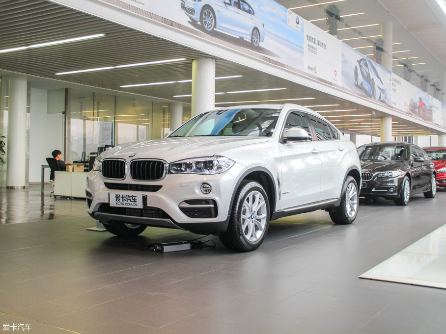 2015X6 xDrive28i