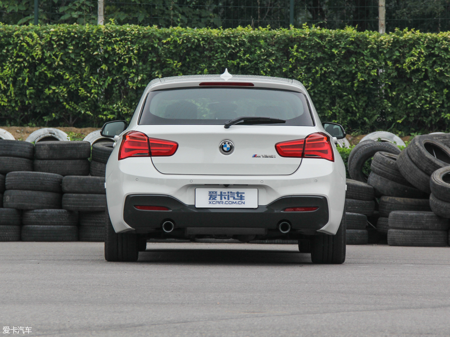 20151ϵ M135i