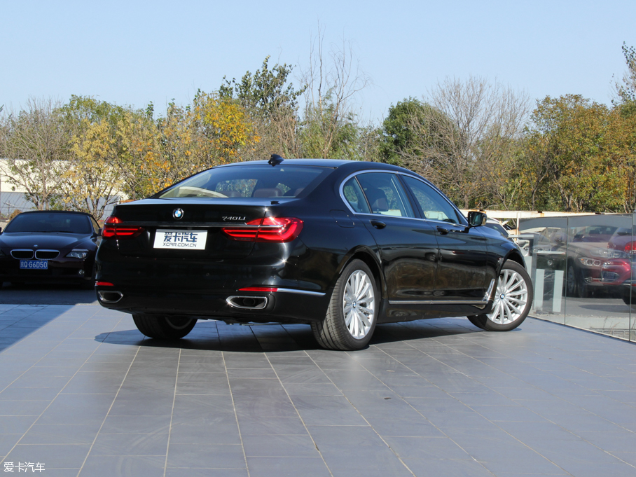 20167ϵ 740Li 