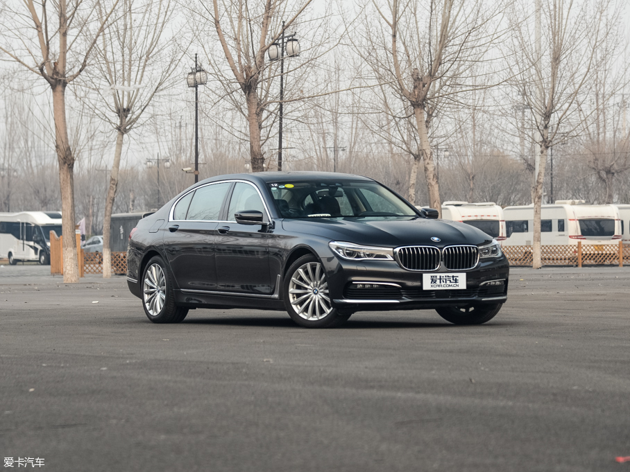 20167ϵ 740Li 