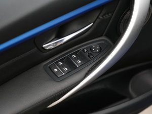 2017款340i xDrive M运动型 主驾车窗控制区	