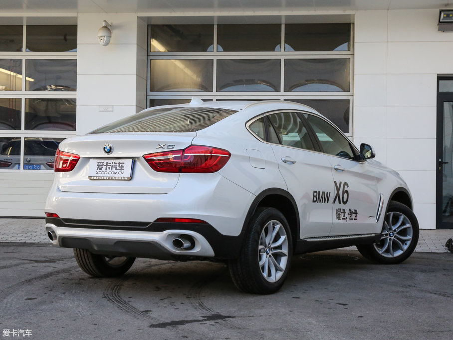 2015X6 xDrive28i