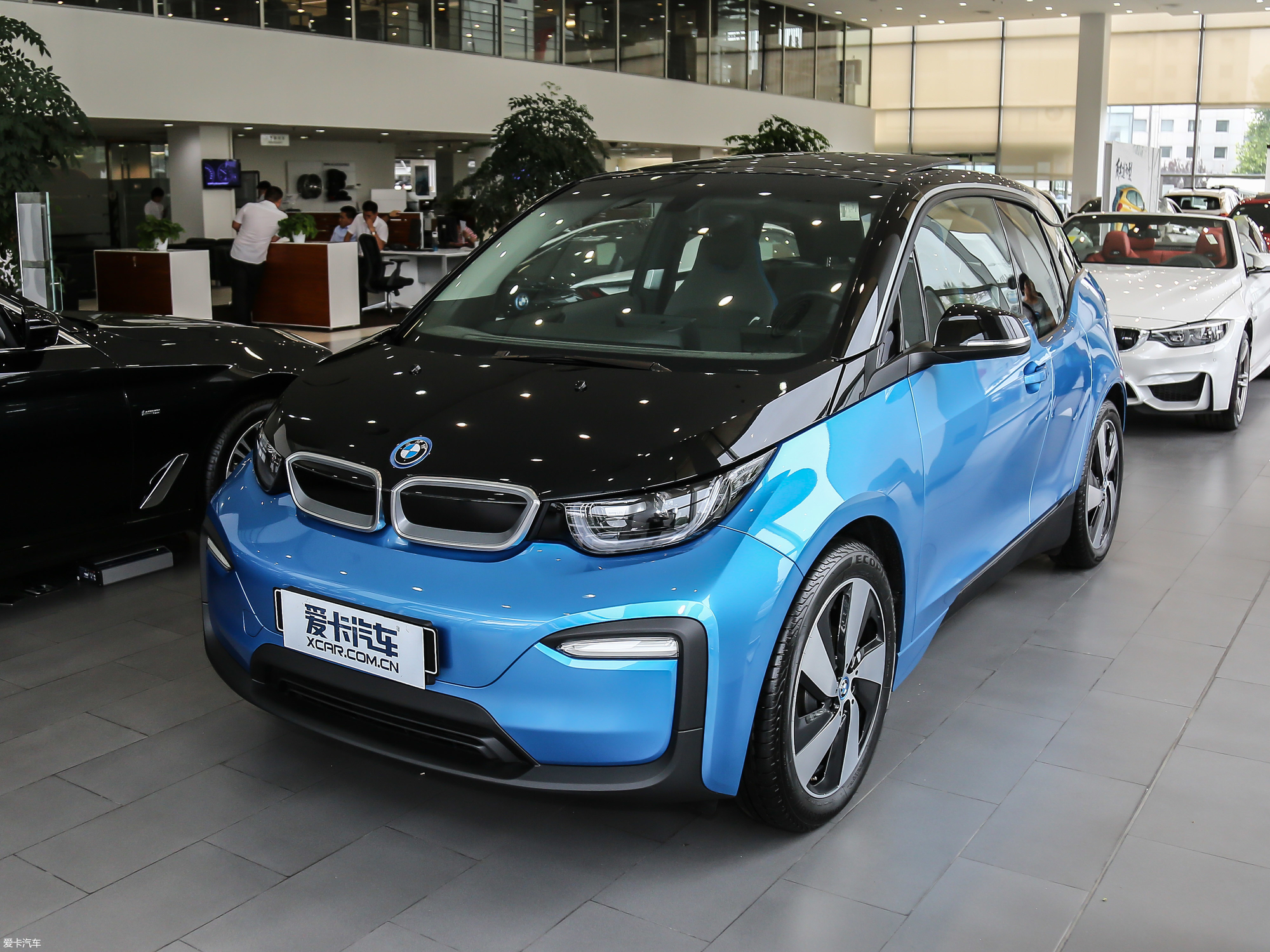 【2018款宝马i3豪华型_整体外观_4/602张图片】_汽车图片大全_爱卡