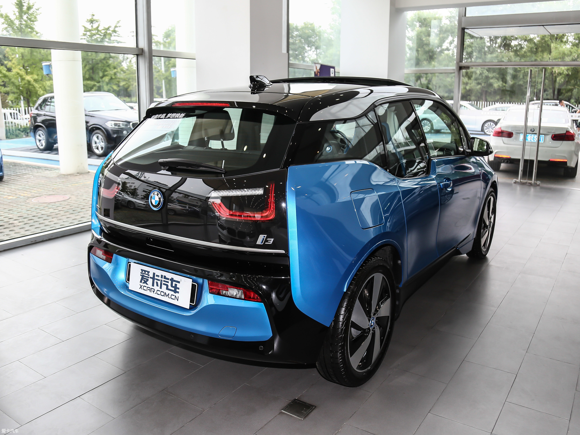 【2018款宝马i3豪华型_整体外观_7/602张图片】_汽车图片大全_爱卡