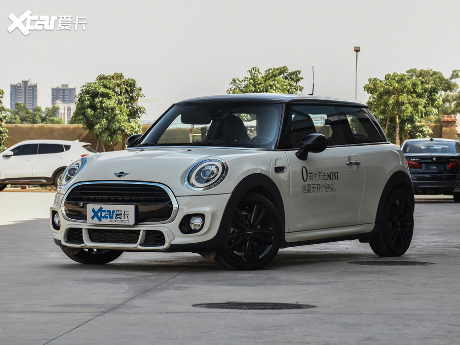 2020款mini三门版 1.5t cooper 赛车手