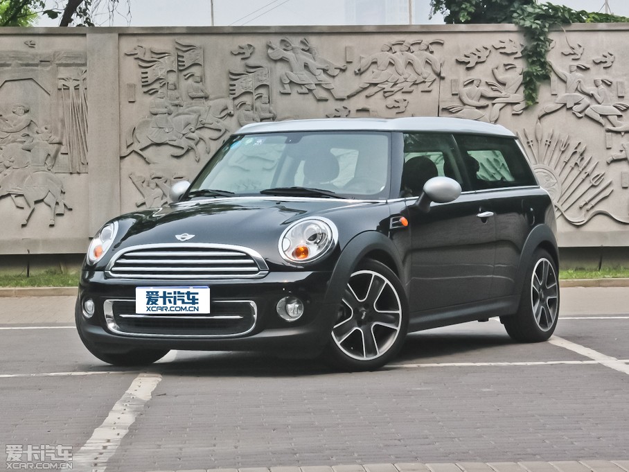 2011MINI CLUBMAN COOPER Excitement