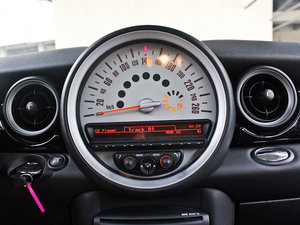 2011MINI CLUBMAN