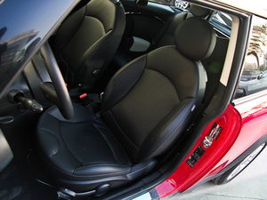 2011MINI CLUBMAN