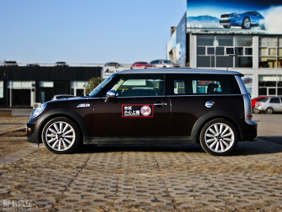 2011MINI CLUBMAN COOPER S Excitement