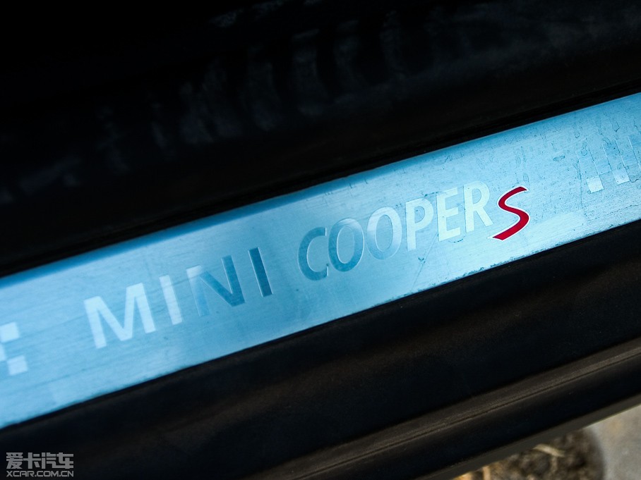 2011MINI CLUBMAN COOPER S Excitement