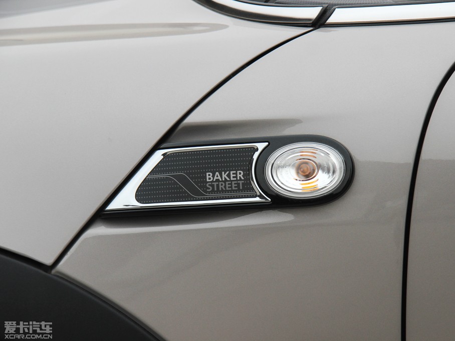 2012MINI COOPER Baker Street