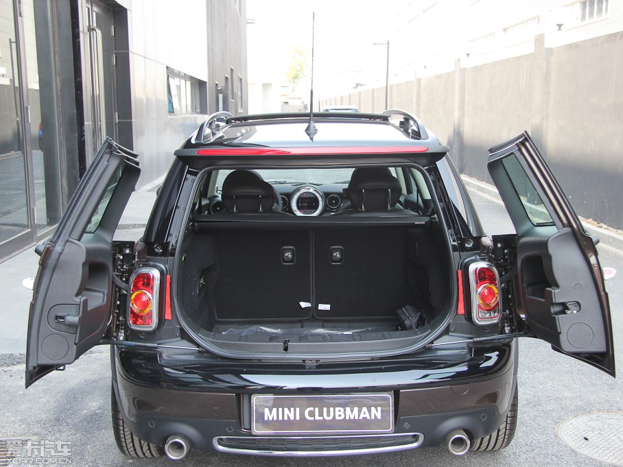 2013MINI CLUBMAN COOPER S CLUBMAN Excitement