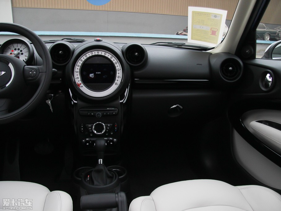 2013MINI PACEMAN 1.6L COOPER