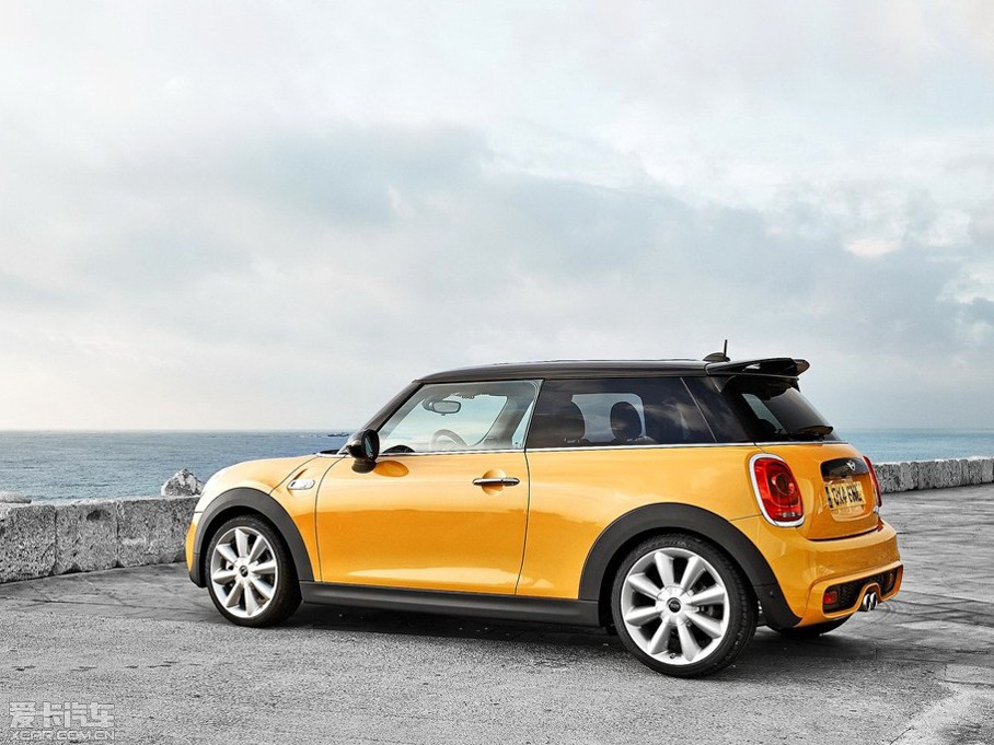 2014MINI COOPER S Fun