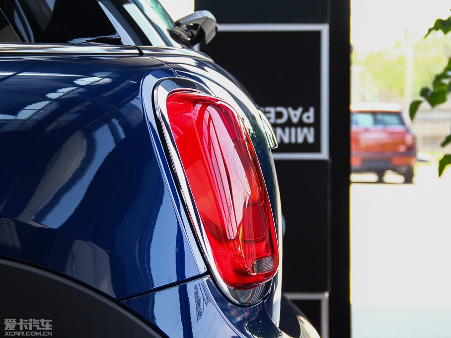 2014MINI 3-DOOR ONE+