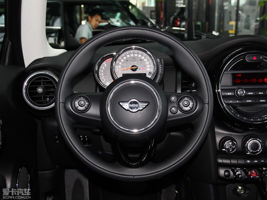 2014MINI 3-DOOR ONE+