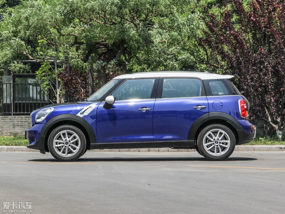 2014MINI COUNTRYMAN COOPER Excitement