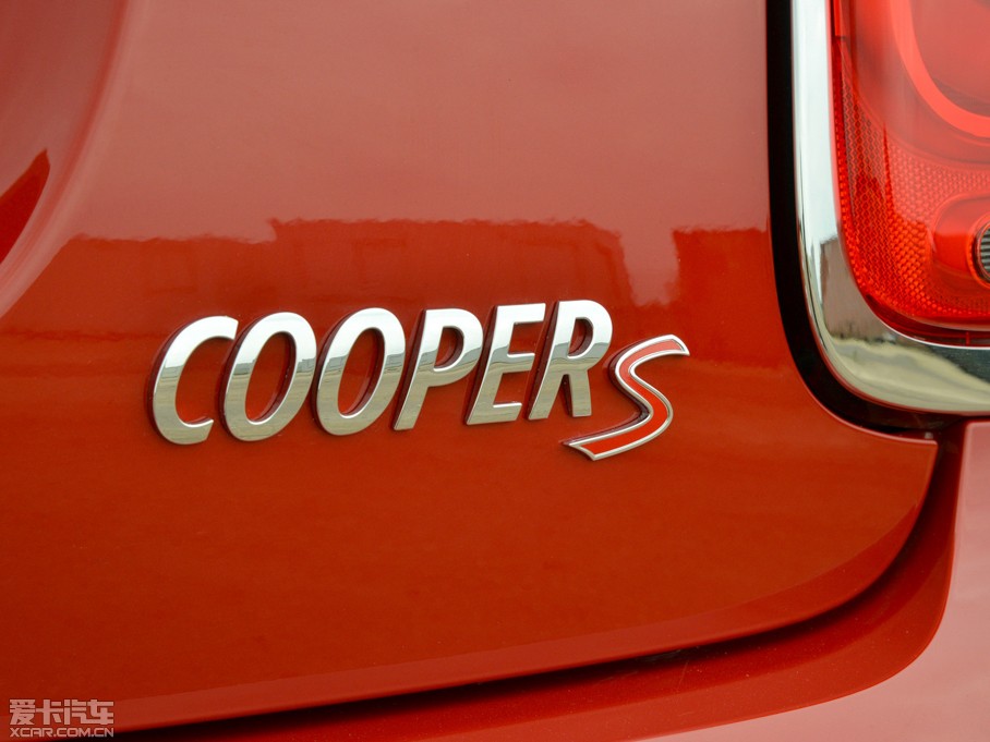 2015MINI 5-DOOR COOPER S