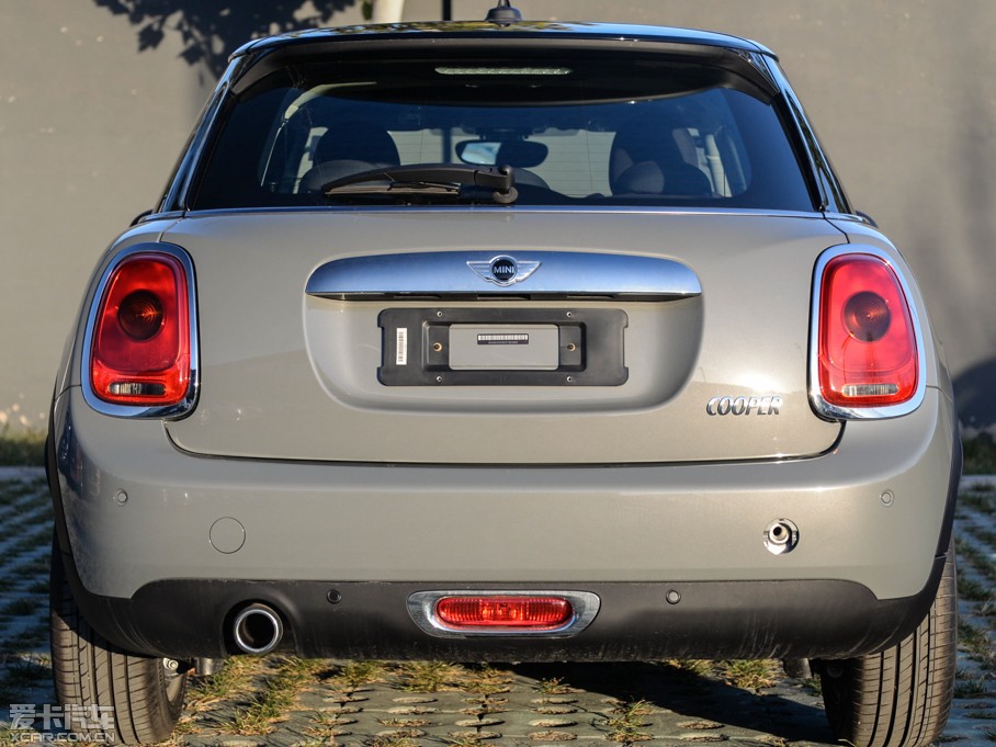 2015MINI 5-DOOR COOPER Fun