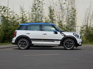 2015COOPER S All 4  