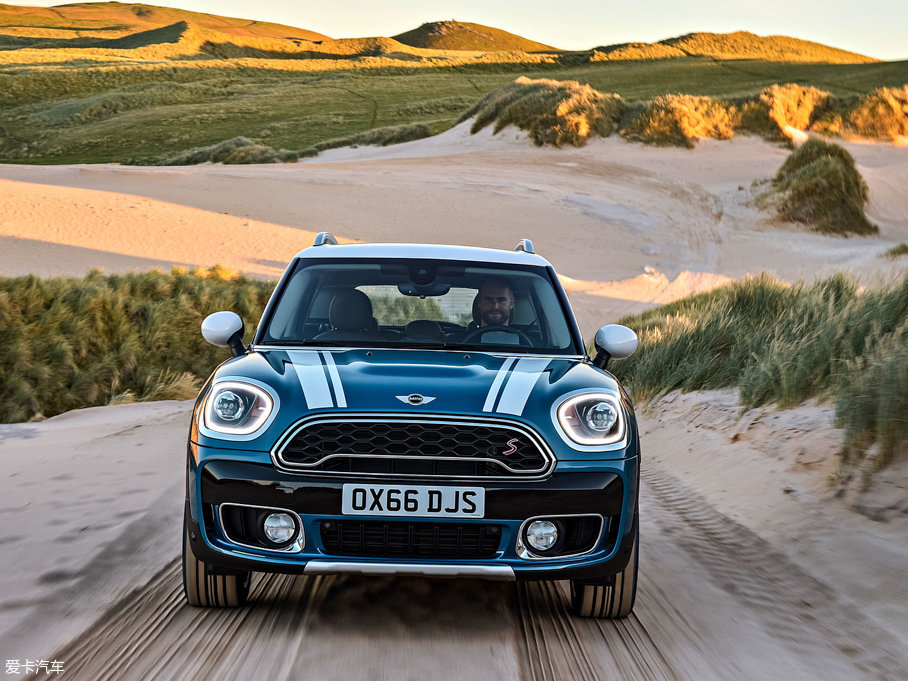 2017MINI COUNTRYMAN COOPER S