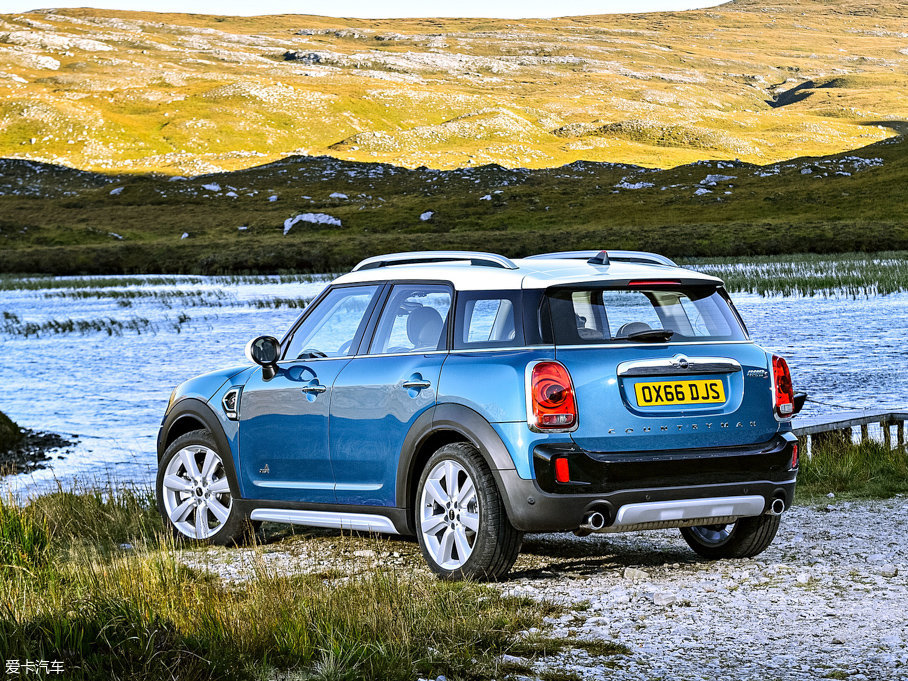 2017MINI COUNTRYMAN COOPER S