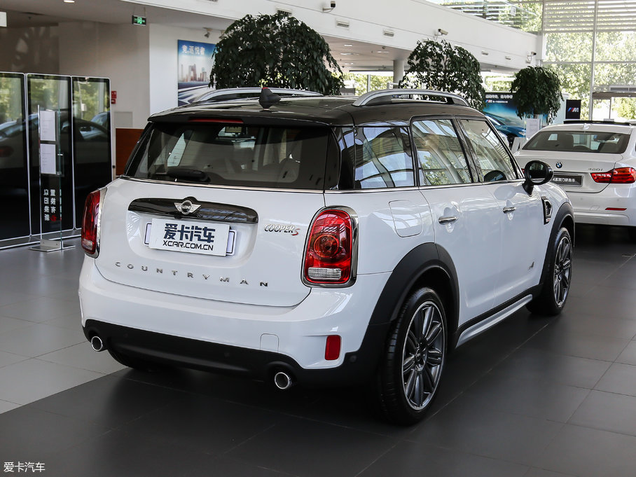 2017MINI COUNTRYMAN COOPER S ALL4 м