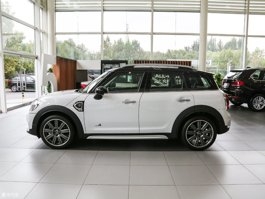 2017MINI COUNTRYMAN COOPER S ALL4