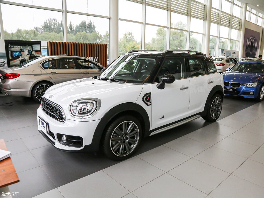 2017MINI COUNTRYMAN COOPER S ALL4