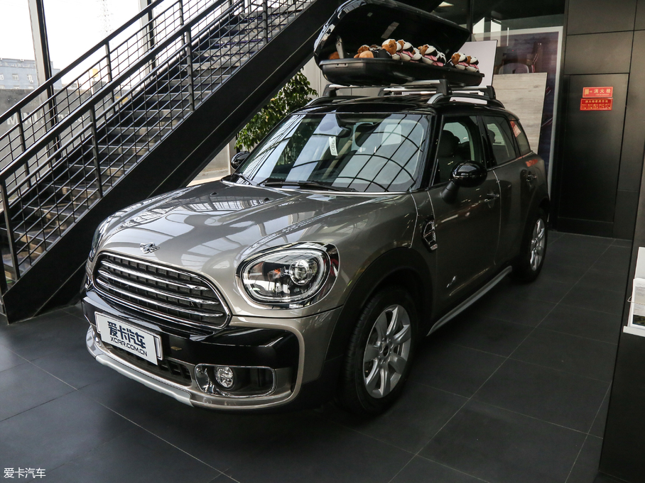 2017MINI COUNTRYMAN COOPER ALL4 ̽ռ