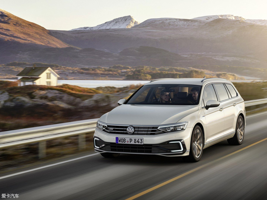 2020Passat GTE Alltrack