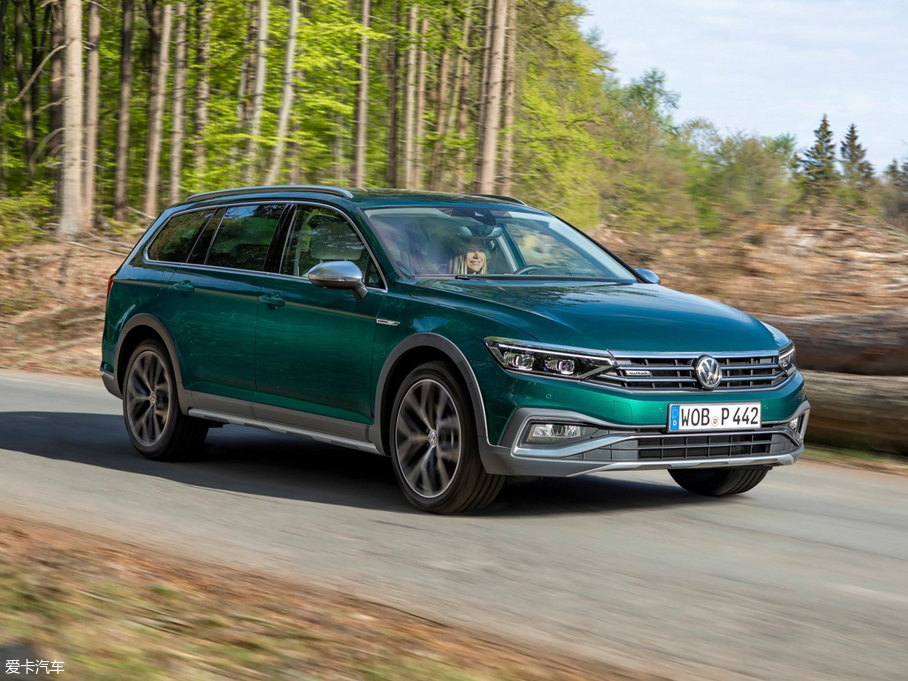 2020Passat Alltrack