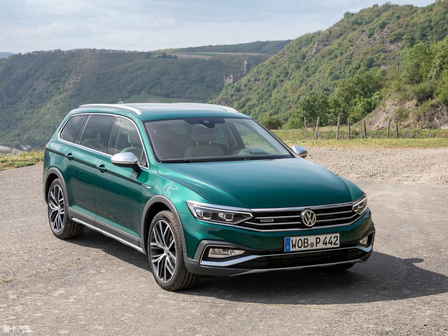 2020Passat Alltrack