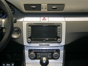2009款3.6L  旅行车 中控台