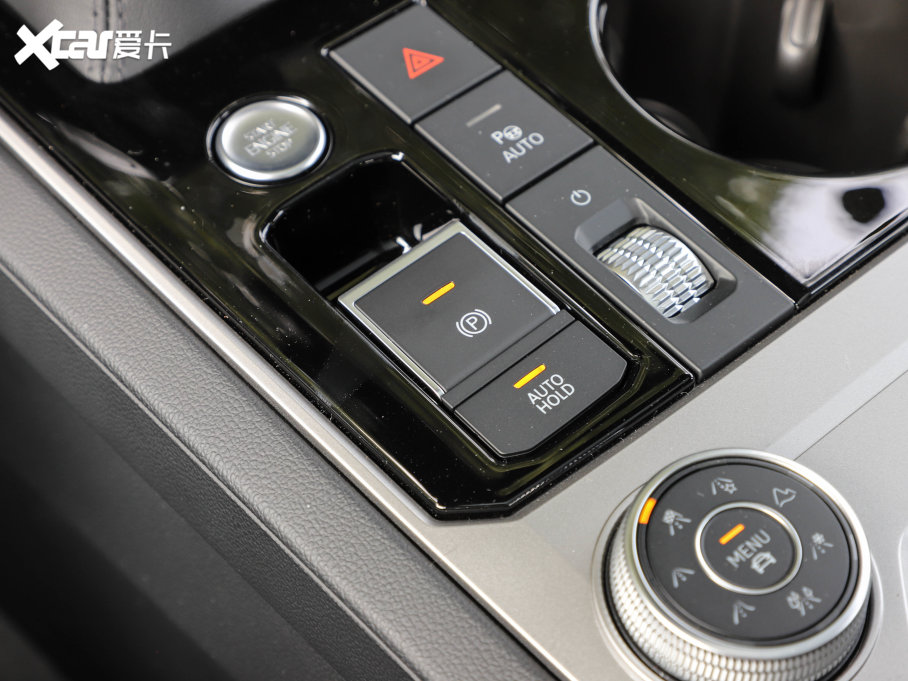 2022; 3.0TSI ʮر