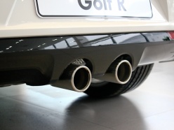 2011߶R