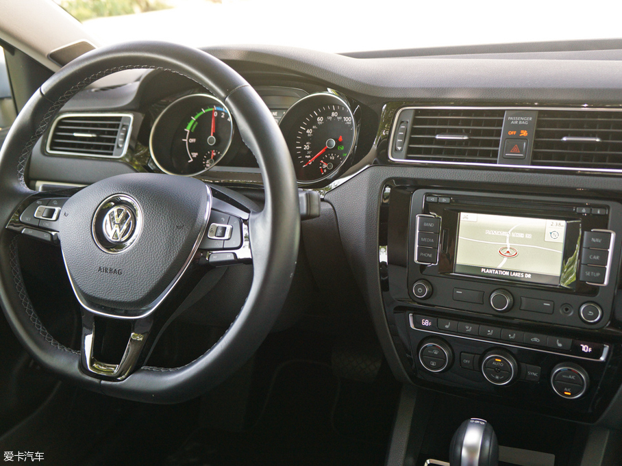 2015Jetta Hybrid