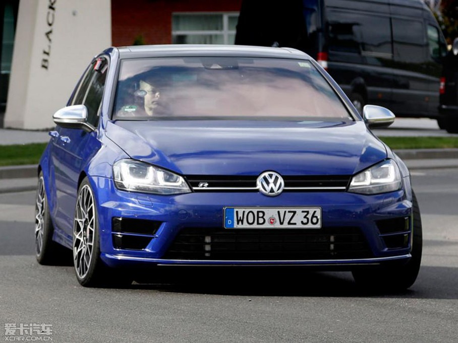 2015Golf R 420