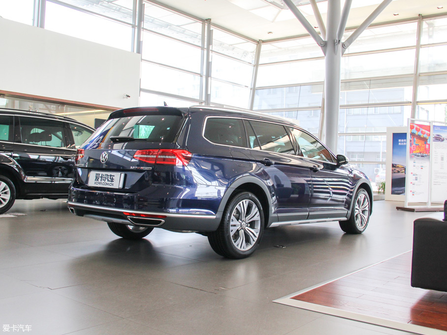2016ε 380TSI Premium а