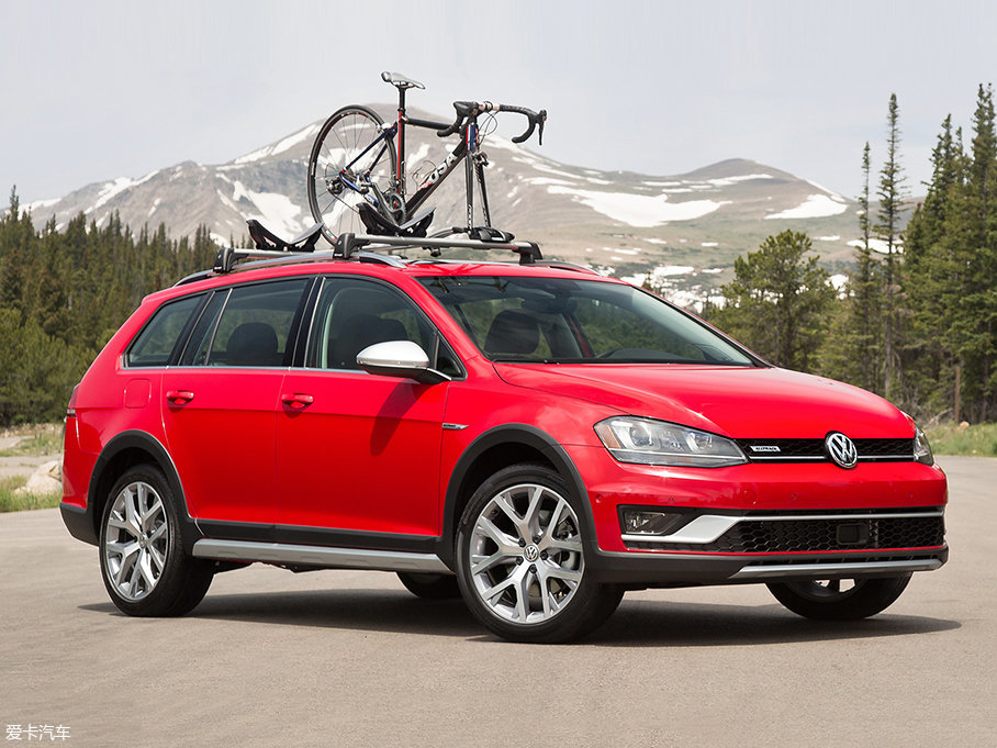 2016Golfг Alltrack