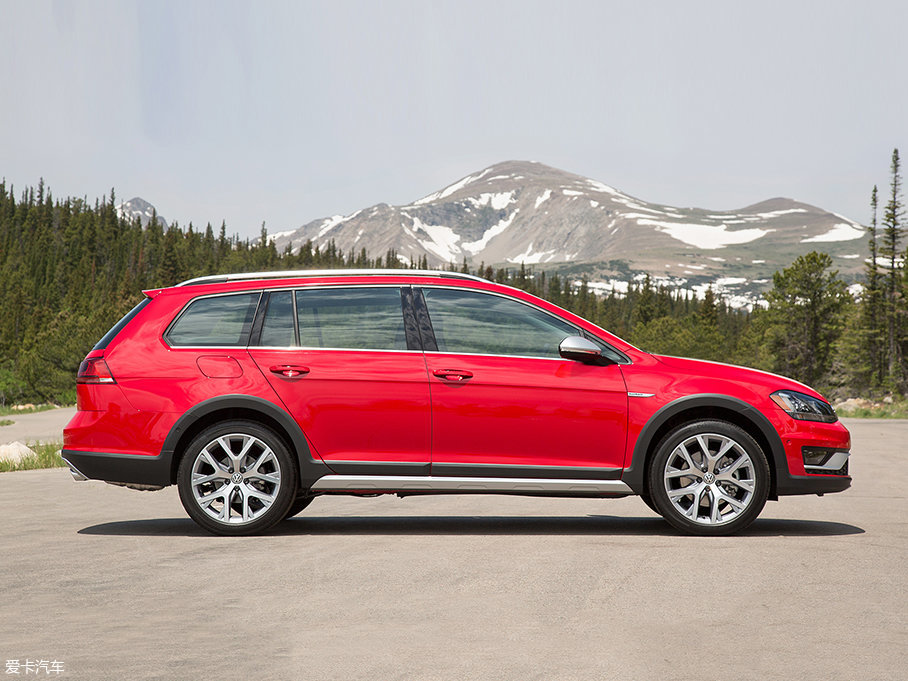 2016Golfг Alltrack