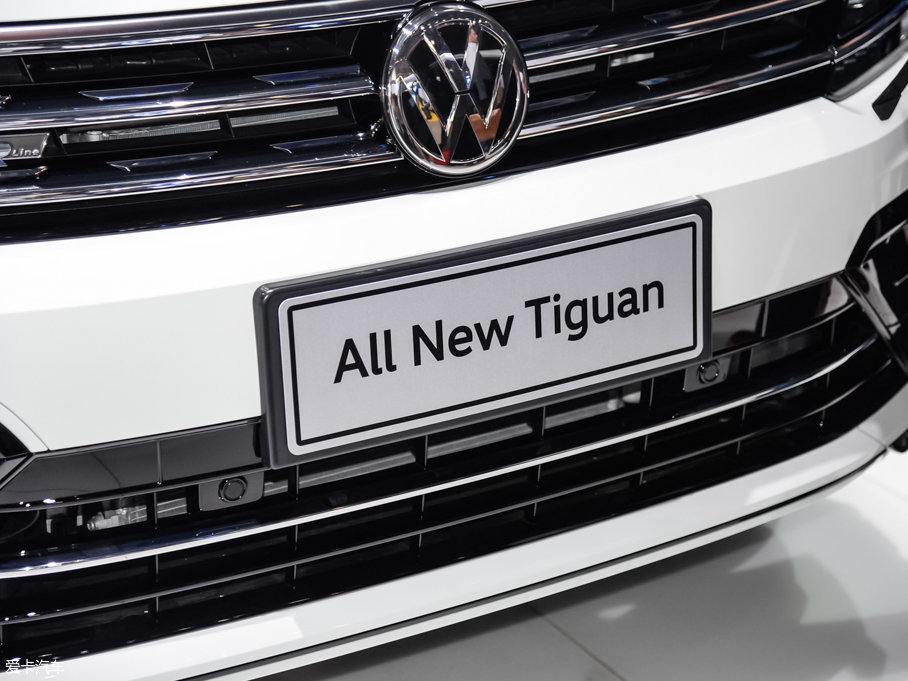 2017Tiguan 380TSI R-line