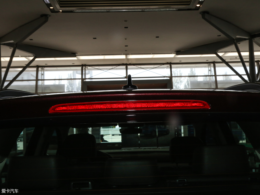 2017; 3.0 TSI ؽ