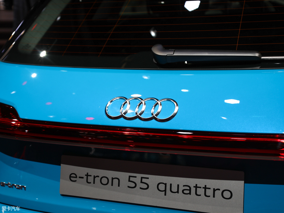 2020µe-tron() 55 quattro ʱ