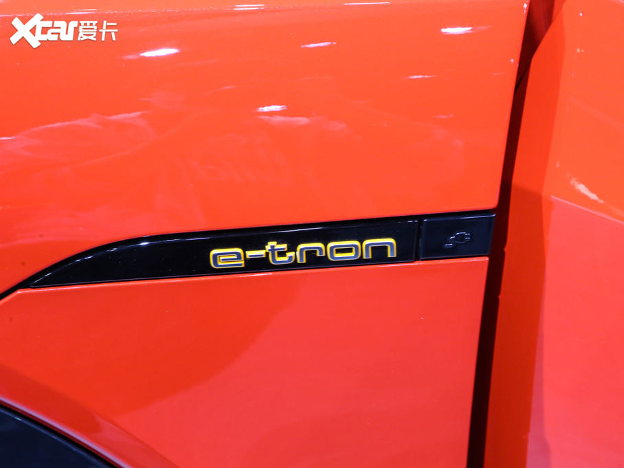 2020µe-tron() 55 quattro ʱ