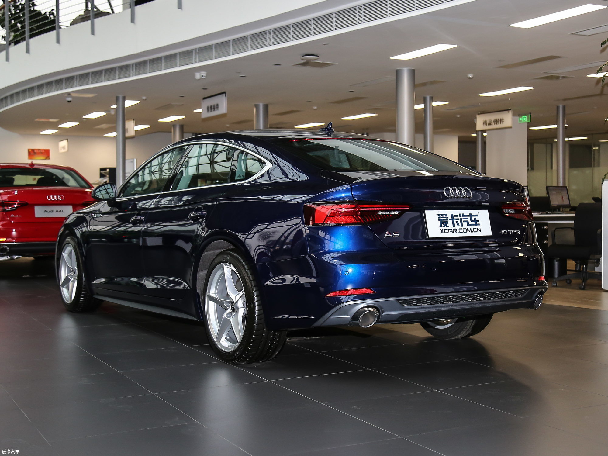 【2019款奥迪a5掀背sportback 40 tfsi 时尚型_整体外观_3/156张图片