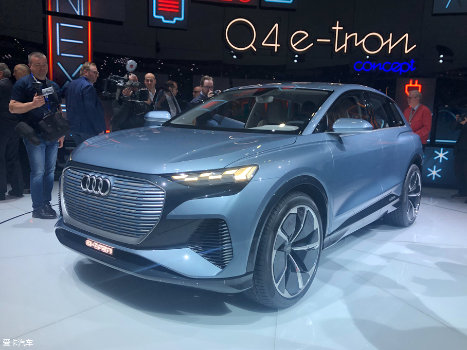 2020µQ4 e-tron() Concept