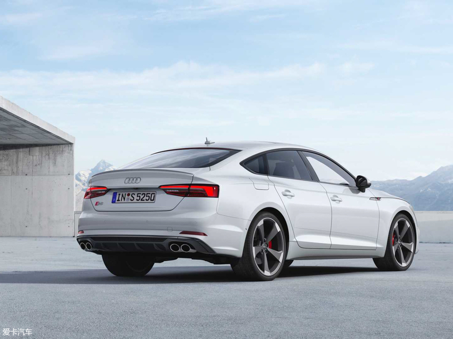 2019µS5 Sportback 3.0TDI 48VͰ