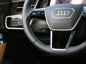 202145 TFSI ר п