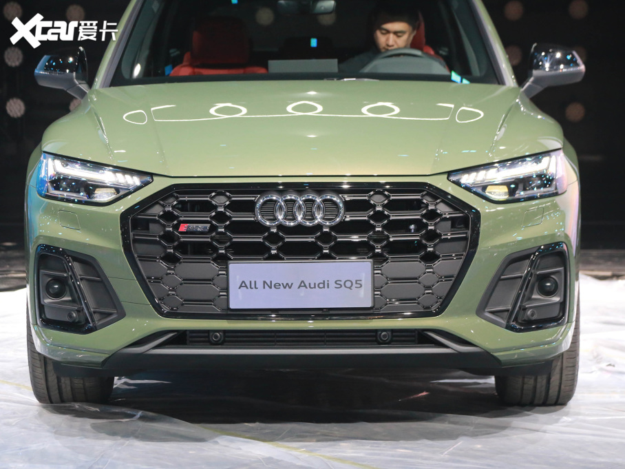 2021µSQ5 3.0 TFSI quattro